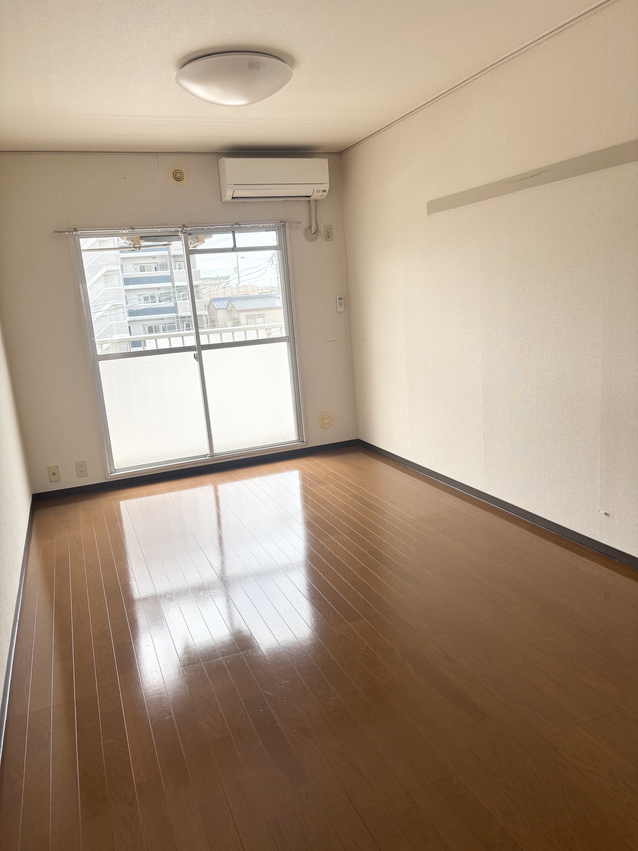 リバティ東洋